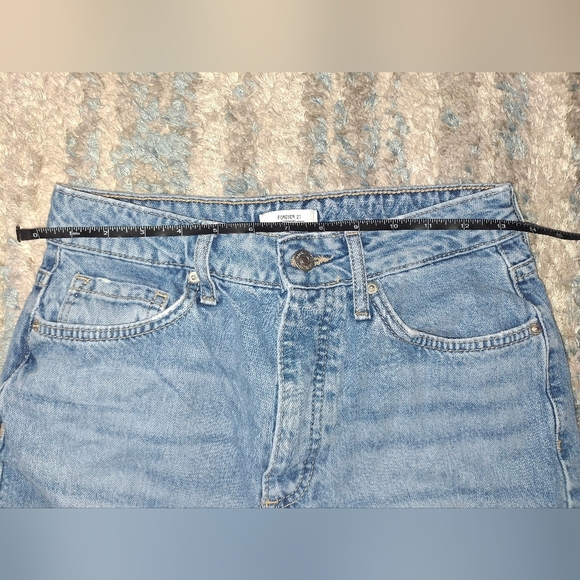 Forever 21 Premium Distressed Jeans sz 26 GUC - Picture 5 of 8
